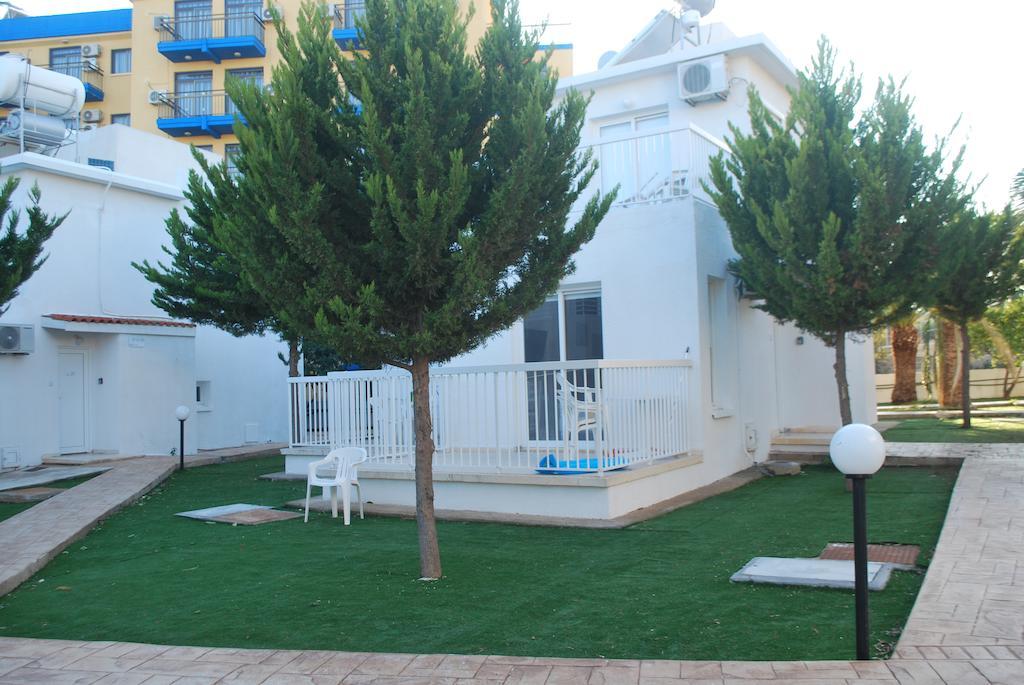 Flisvos Beach Apartments Protaras Exterior photo